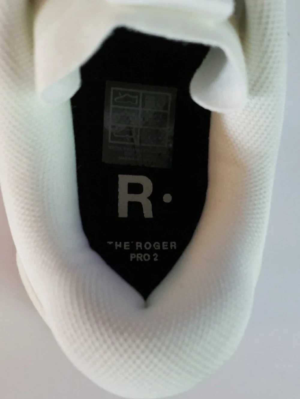 Men's THE ROGER PRO 2 Clay Sneakers Tennis Shoes - White/Black 7